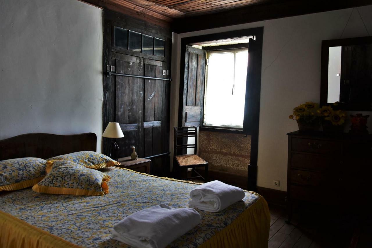 イダーニャ・ア・ノーヴァ Casa Dona Ameliaヴィラ エクステリア 写真