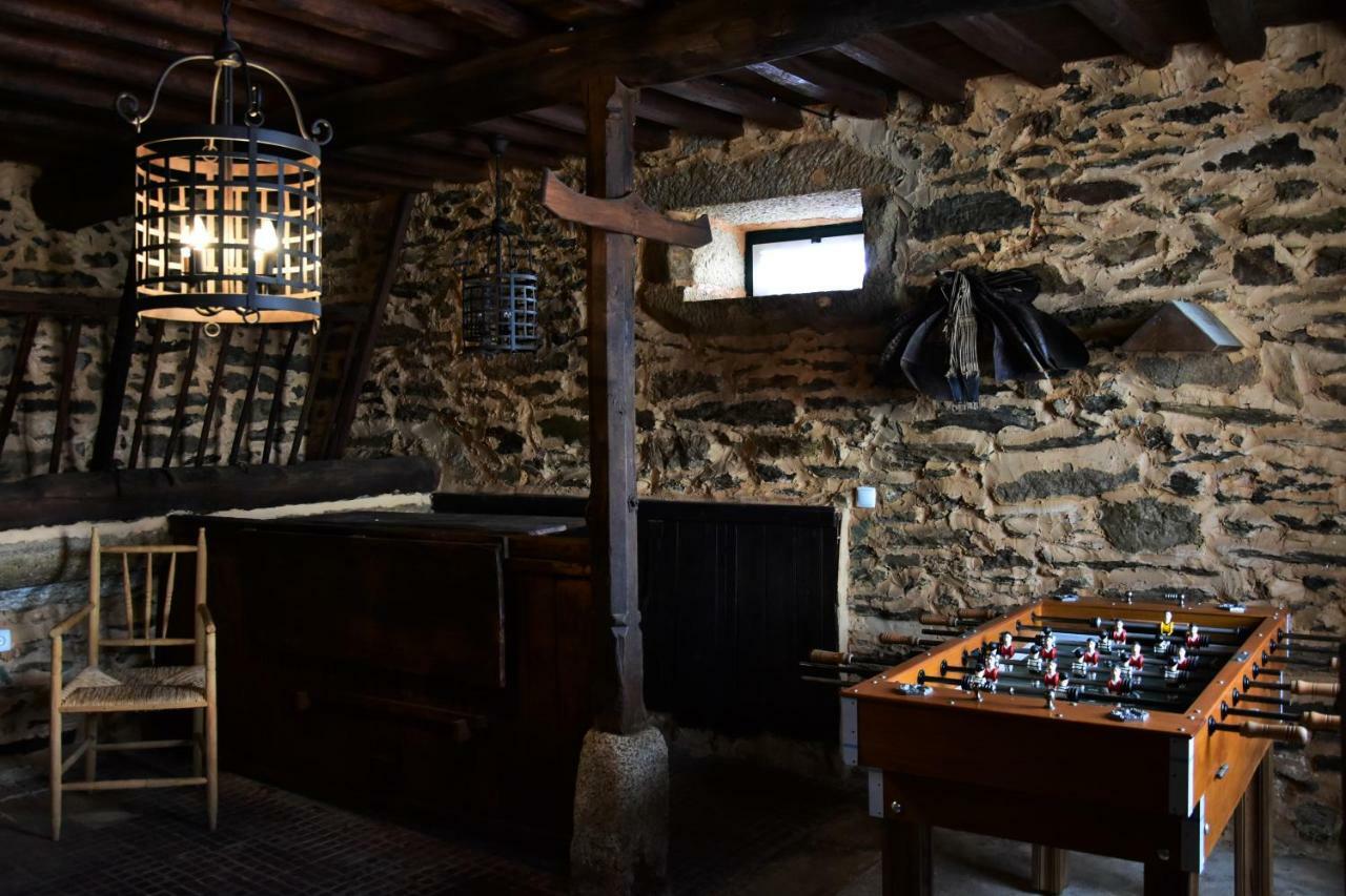 イダーニャ・ア・ノーヴァ Casa Dona Ameliaヴィラ エクステリア 写真
